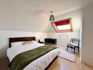 Photo 15- click for photo gallery